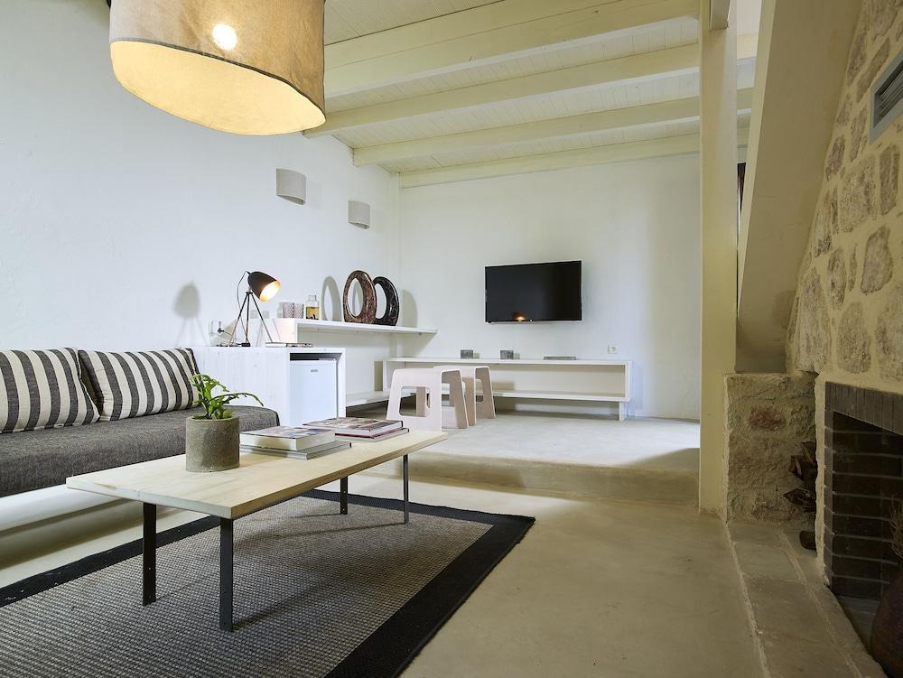 Iridachic Boutique Hotel & Spa Stalís Exterior photo